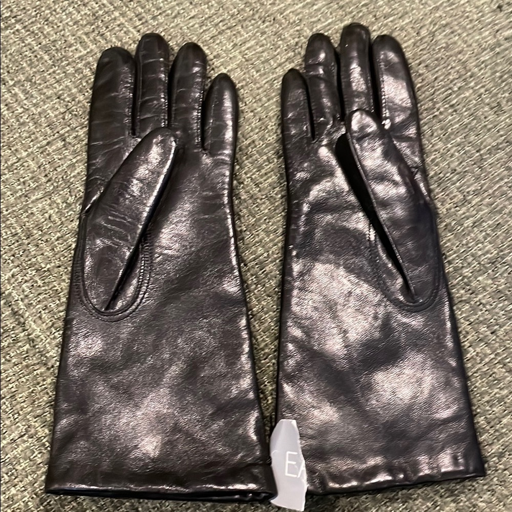 Eaton Vintage Black Leather Gloves (sz sm)